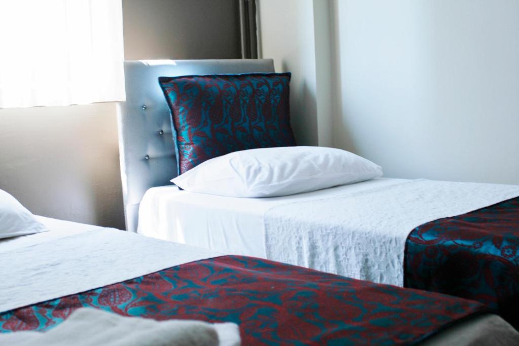 Esra Sultan Petrol Hotel İstanbul Oda fotoğraf