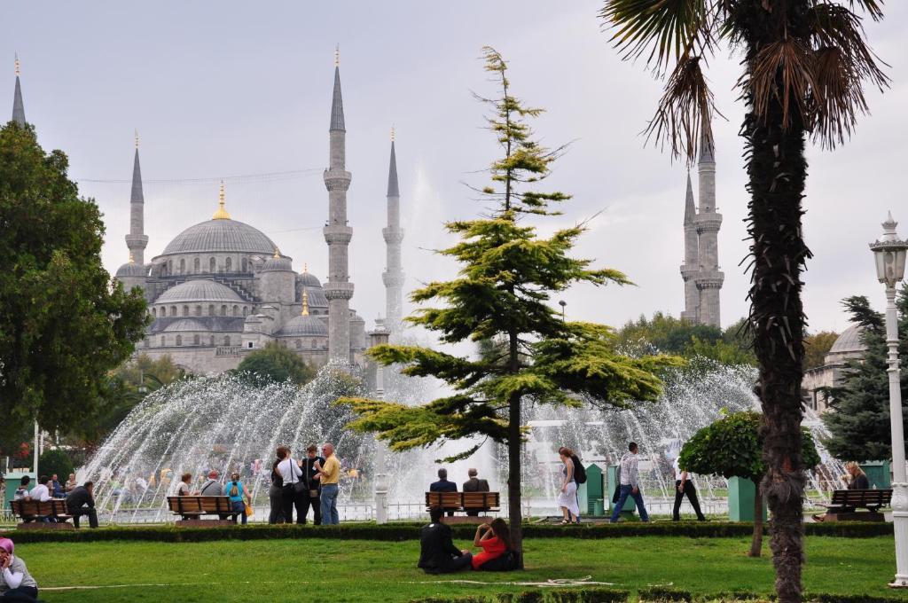 Esra Sultan Petrol Hotel İstanbul Dış mekan fotoğraf