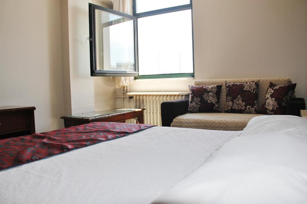 Esra Sultan Petrol Hotel İstanbul Dış mekan fotoğraf