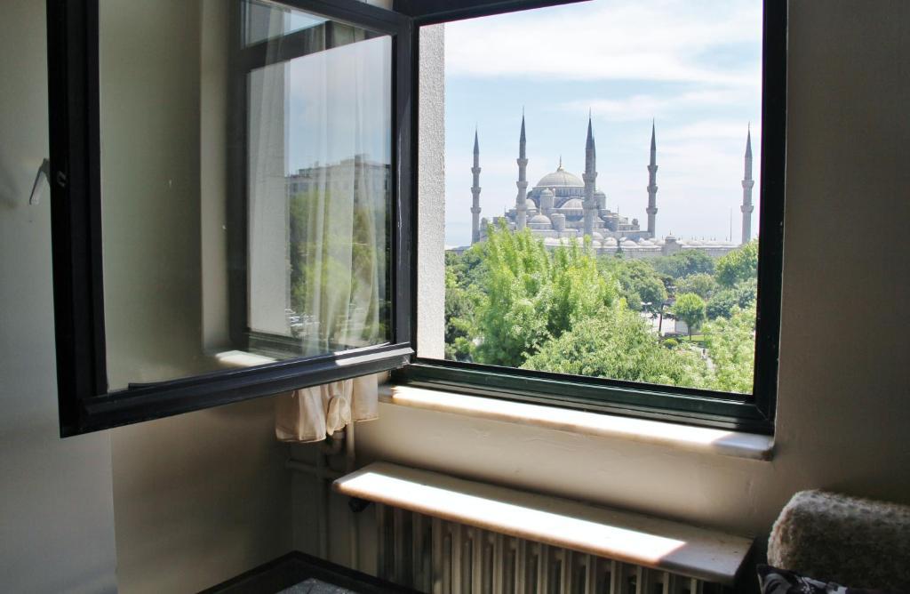 Esra Sultan Petrol Hotel İstanbul Dış mekan fotoğraf