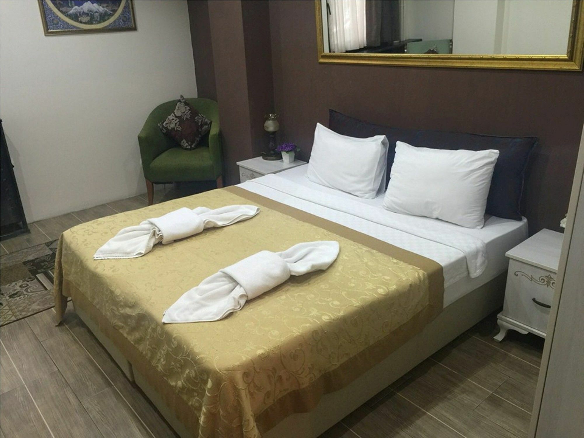 Esra Sultan Petrol Hotel İstanbul Dış mekan fotoğraf