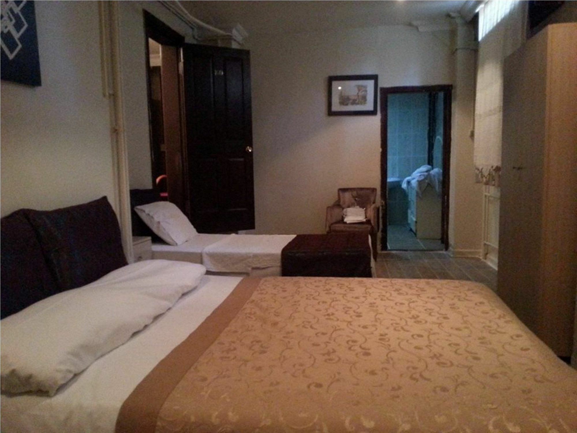 Esra Sultan Petrol Hotel İstanbul Dış mekan fotoğraf